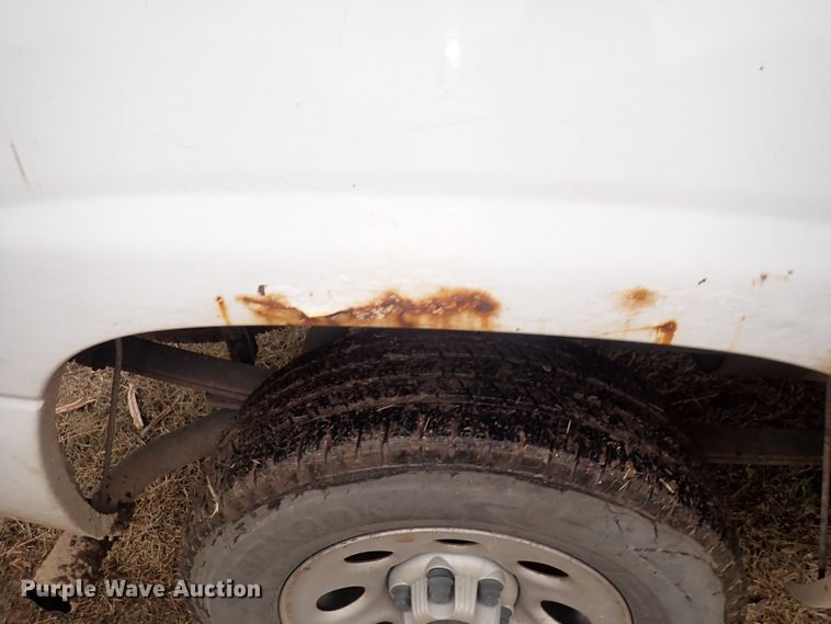 image for item DN2139 2006 GMC Sierra 1500  pickup truck