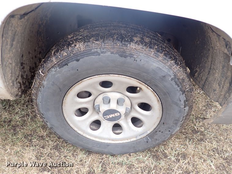 image for item DN2139 2006 GMC Sierra 1500  pickup truck