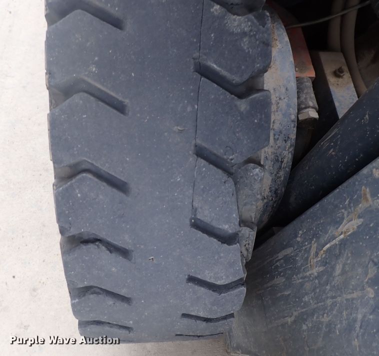 image for item DN2140 Heli CPYD25-TY5  forklift