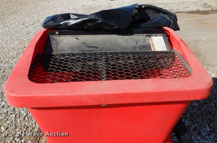 image for item DN5246 Western Pro Flo  12" W salt spreader