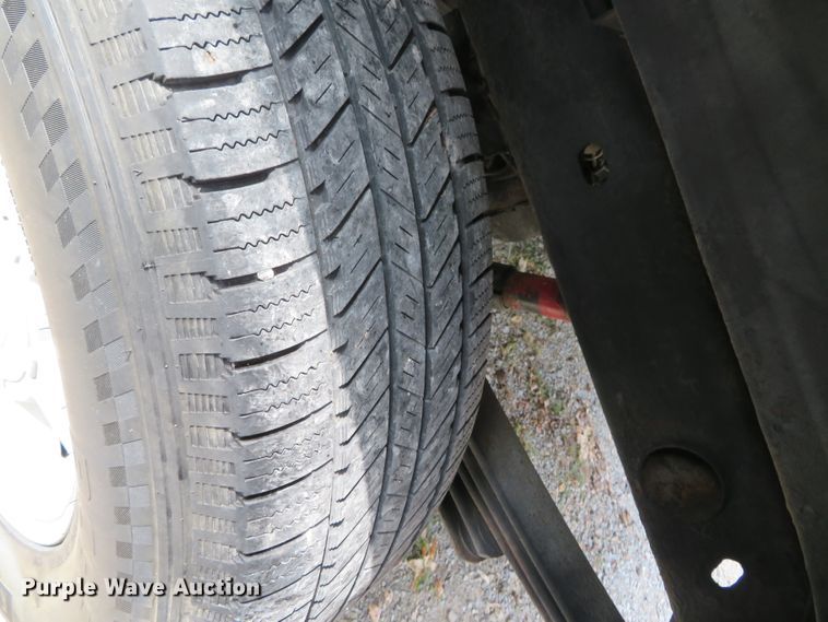 image for item DN5995 2004 GMC Sierra 1500  Ext. Cab pickup truck