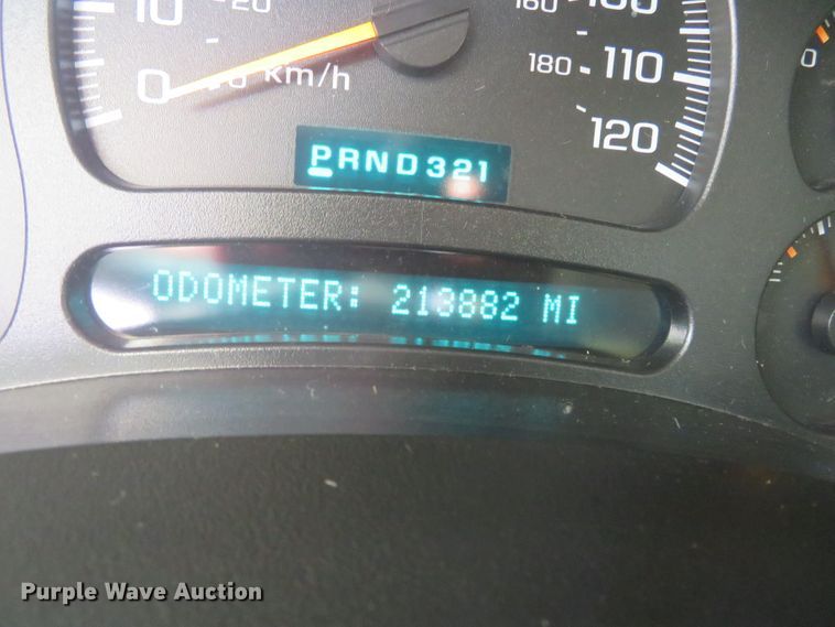 image for item DN5995 2004 GMC Sierra 1500  Ext. Cab pickup truck