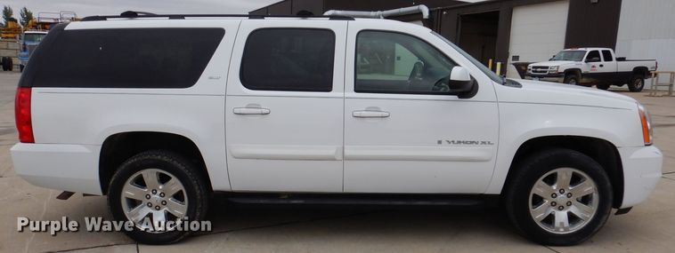 image for item EV9344 2007 GMC Yukon XL  SUV