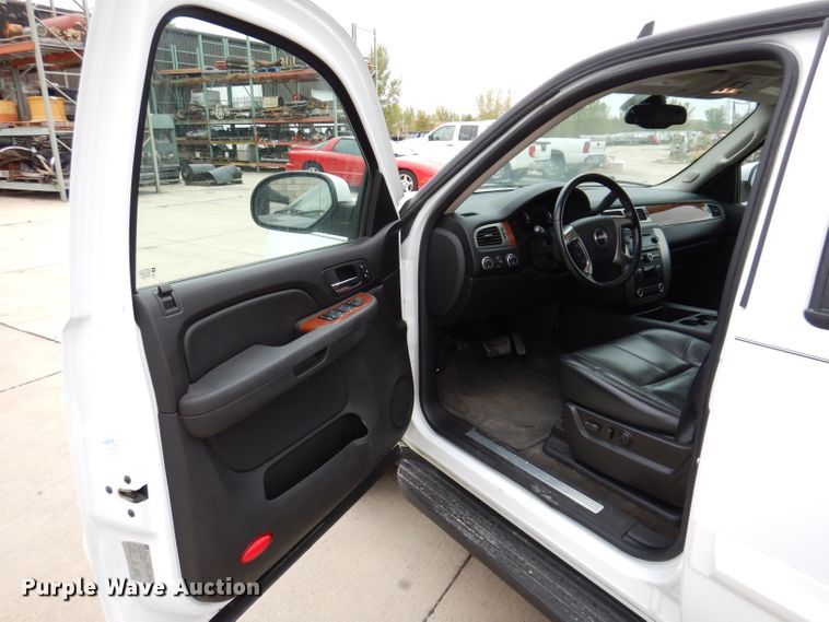 image for item EV9344 2007 GMC Yukon XL  SUV