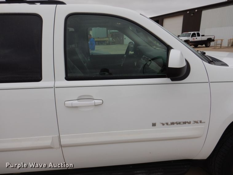 image for item EV9344 2007 GMC Yukon XL  SUV