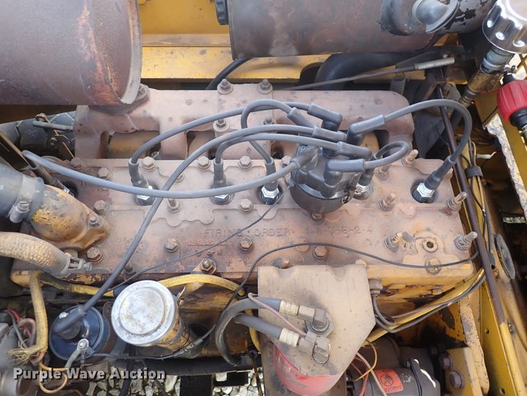 image for item EV9927 Caterpillar V60B  forklift