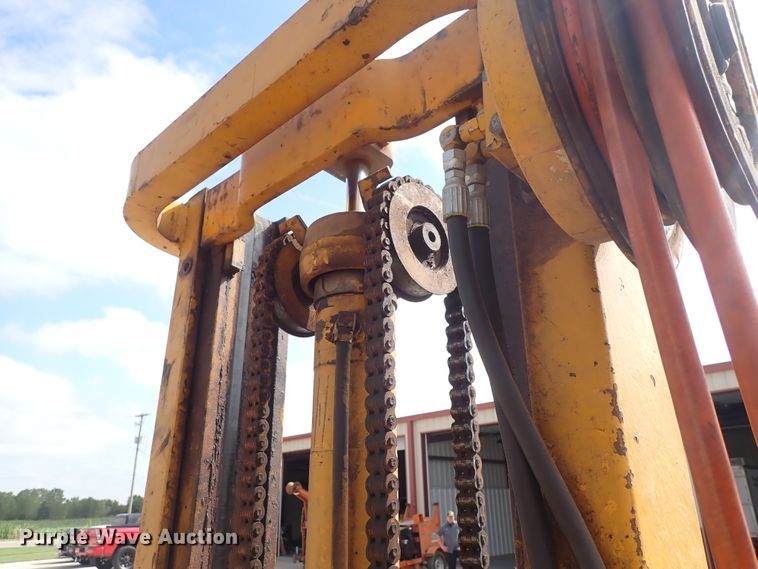 image for item EV9927 Caterpillar V60B  forklift