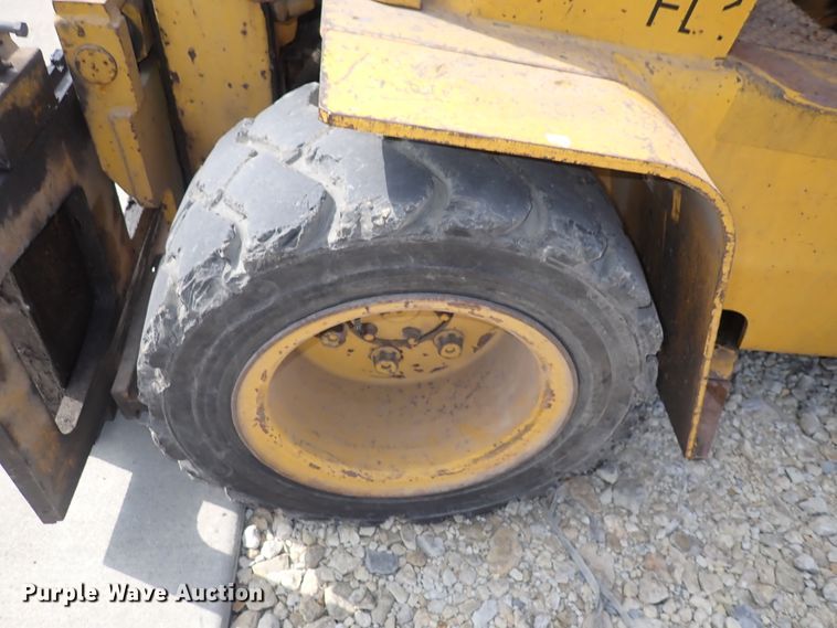 image for item EV9927 Caterpillar V60B  forklift