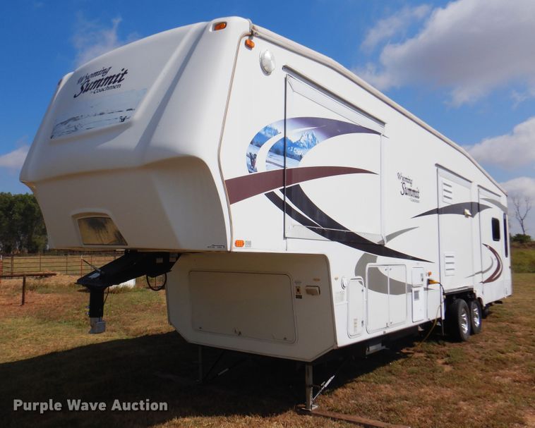 image for item EX9695 2010 Coachmen Wyoming Summit  camper