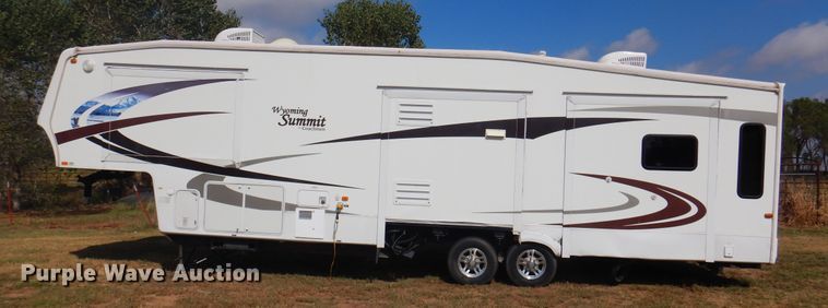 image for item EX9695 2010 Coachmen Wyoming Summit  camper