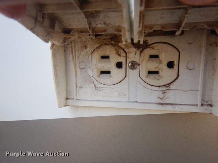 image for item EX9695 2010 Coachmen Wyoming Summit  camper