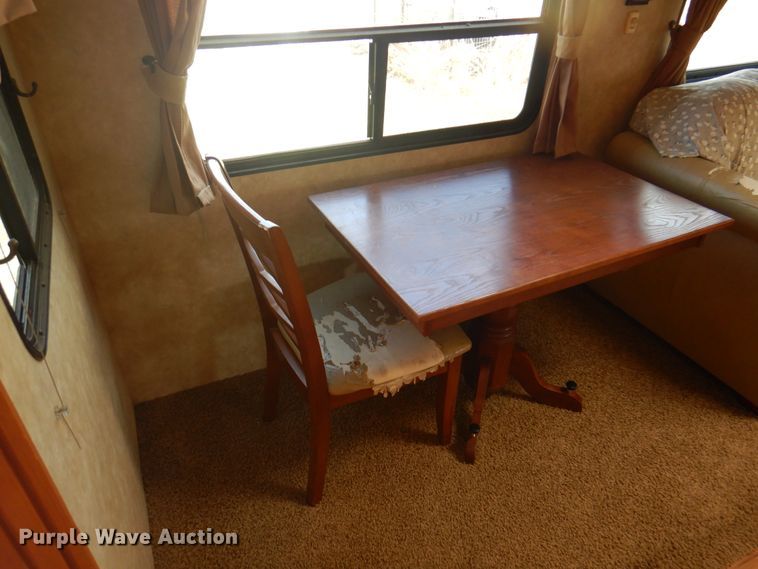 image for item EX9695 2010 Coachmen Wyoming Summit  camper