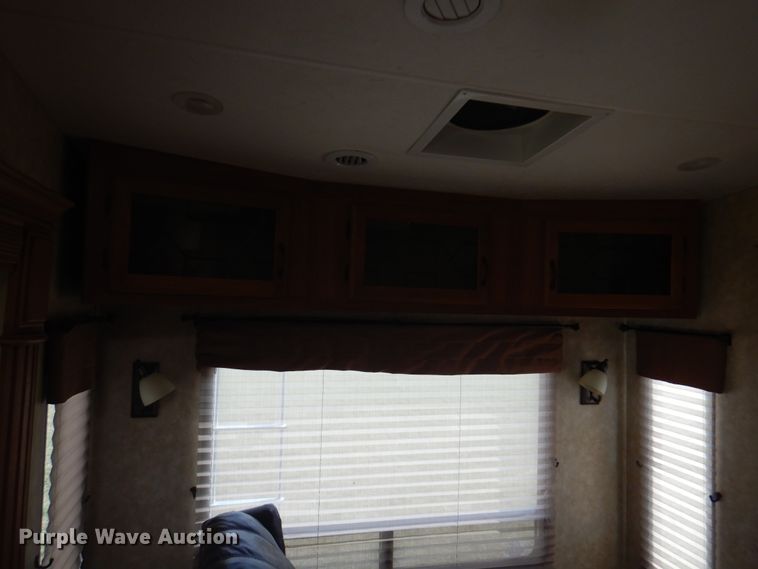 image for item EX9695 2010 Coachmen Wyoming Summit  camper