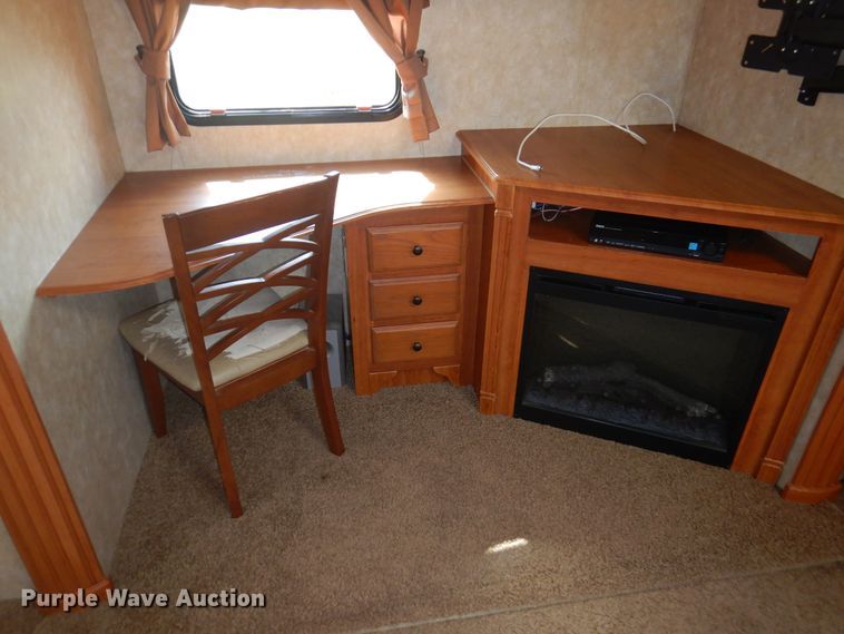 image for item EX9695 2010 Coachmen Wyoming Summit  camper