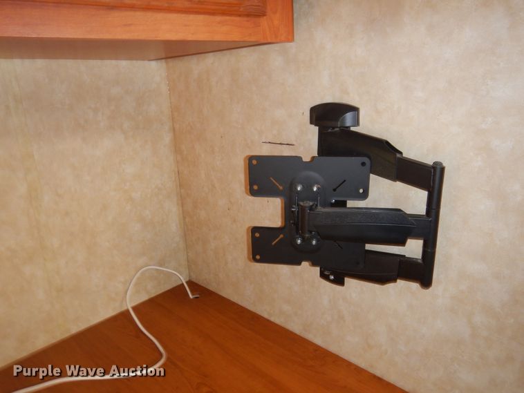 image for item EX9695 2010 Coachmen Wyoming Summit  camper