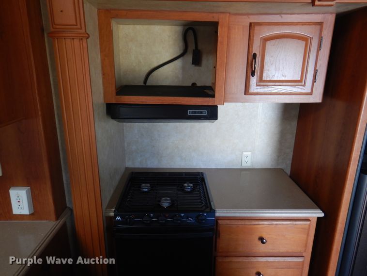 image for item EX9695 2010 Coachmen Wyoming Summit  camper