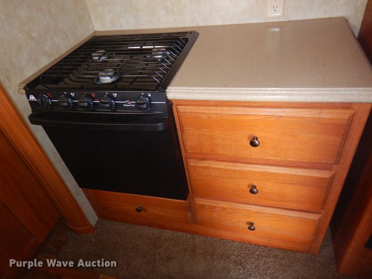 image for item EX9695 2010 Coachmen Wyoming Summit  camper