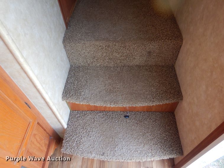 image for item EX9695 2010 Coachmen Wyoming Summit  camper