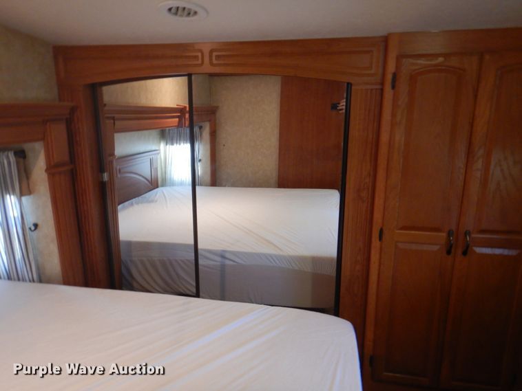 image for item EX9695 2010 Coachmen Wyoming Summit  camper