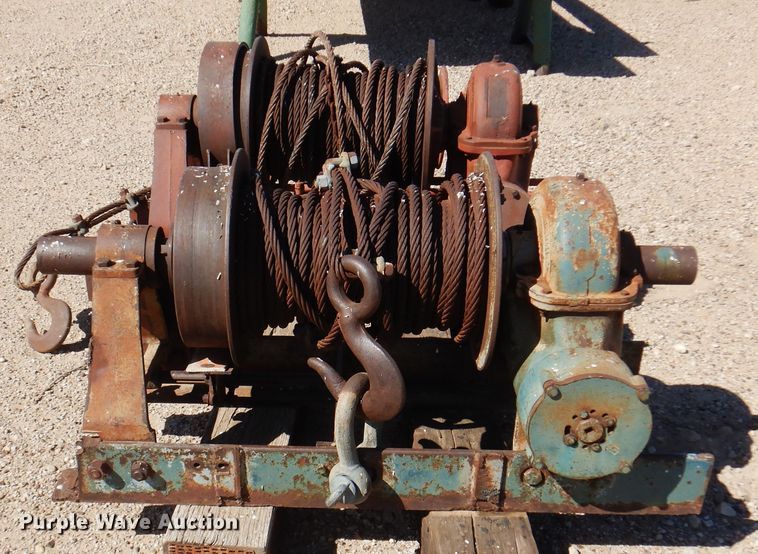 image for item EX9696 (3) winches