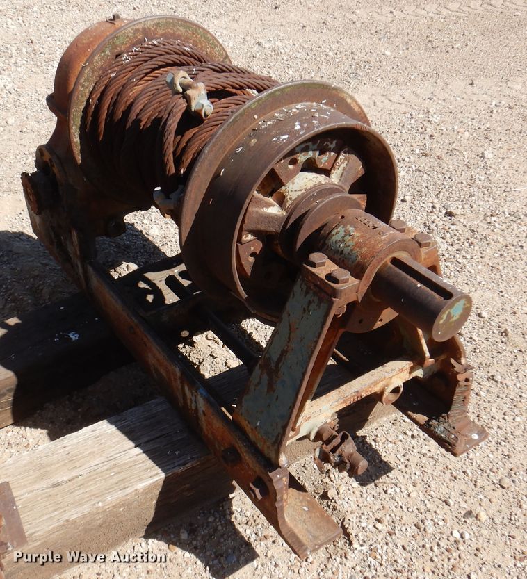 image for item EX9696 (3) winches