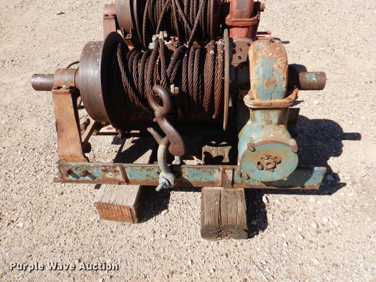 image for item EX9696 (3) winches