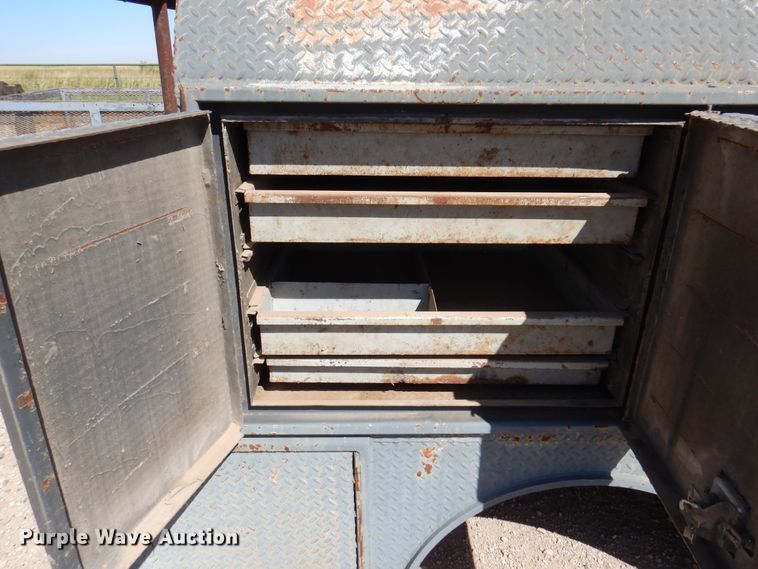 image for item EX9697 Utility bed