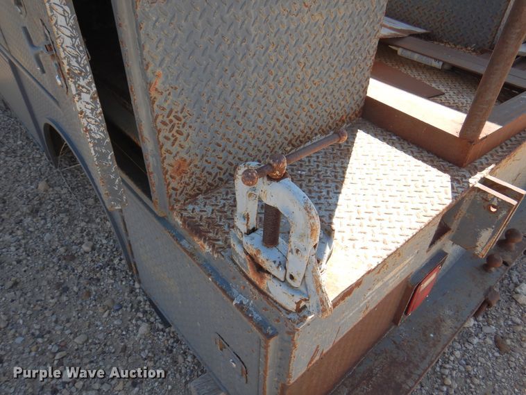 image for item EX9697 Utility bed