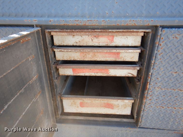 image for item EX9697 Utility bed