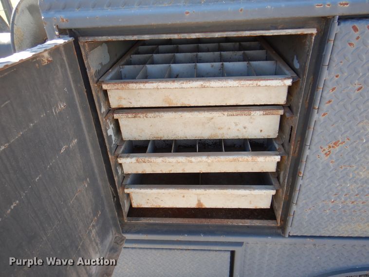 image for item EX9697 Utility bed