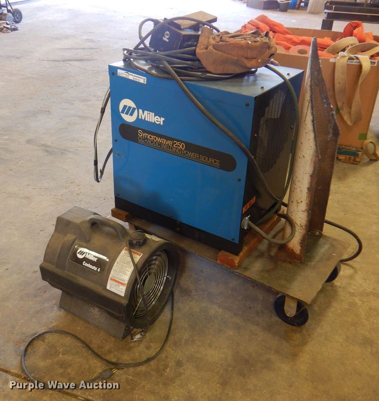 image for item EX9701 Miller Syncrowave 250  welder