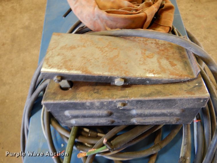 image for item EX9701 Miller Syncrowave 250  welder