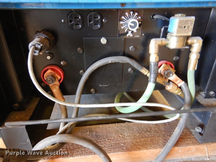 image for item EX9701 Miller Syncrowave 250  welder