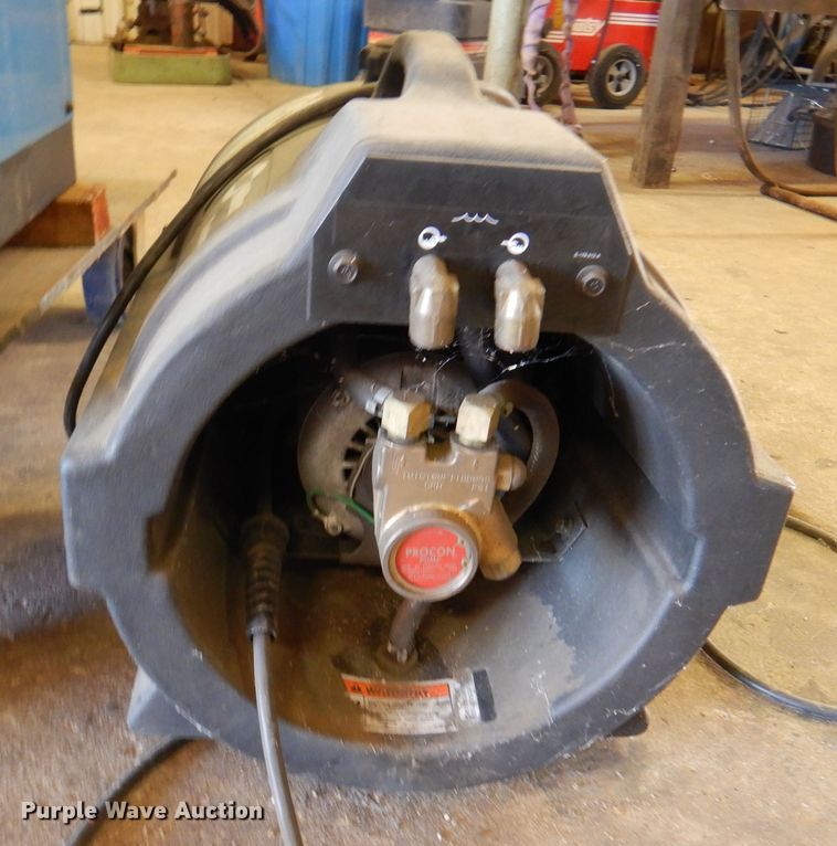 image for item EX9701 Miller Syncrowave 250  welder