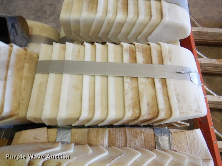 image for item EX9707 Approximately 184 conveyor buckets