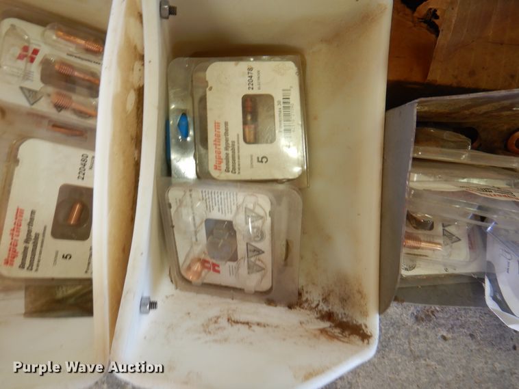 image for item EX9707 Approximately 184 conveyor buckets