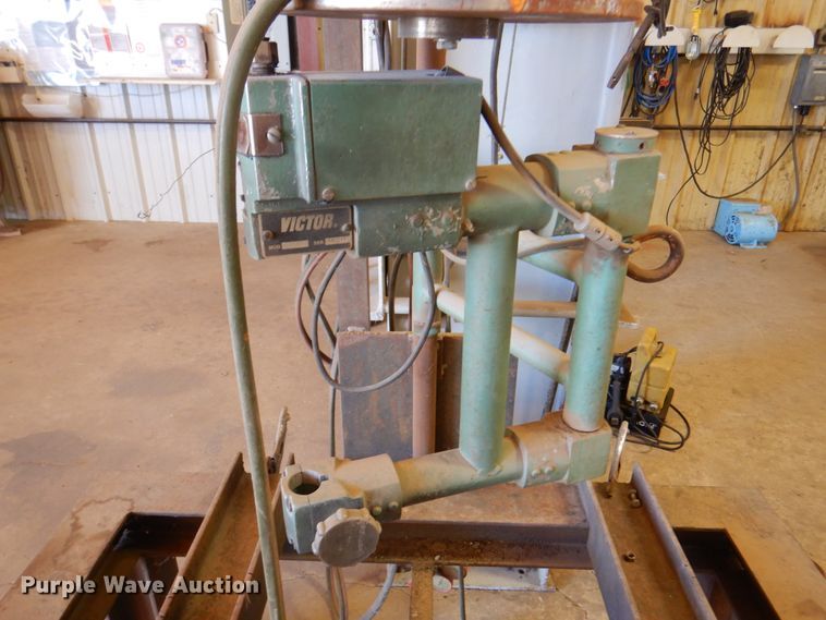 image for item EX9728 Victor DC2400  pattern cutter