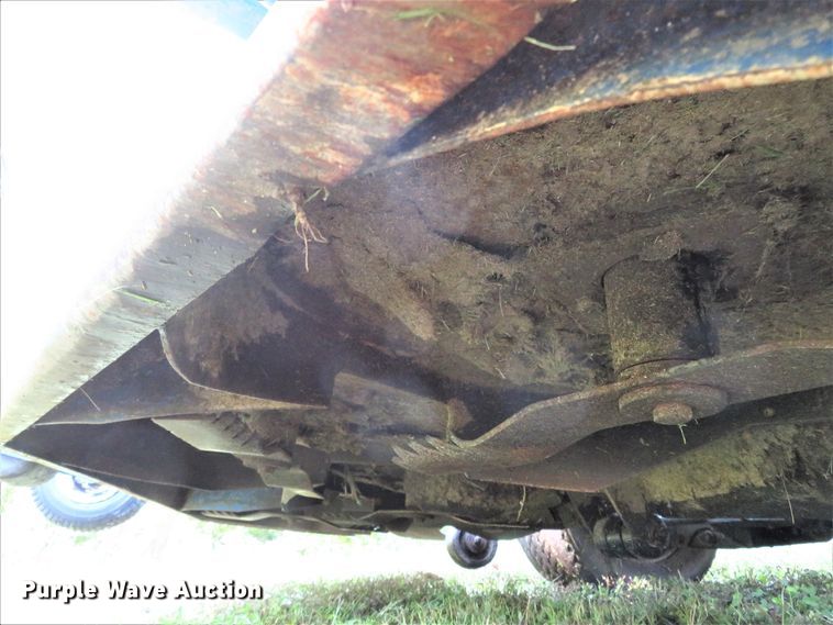 image for item FP9416 New Holland MC35  lawn mower