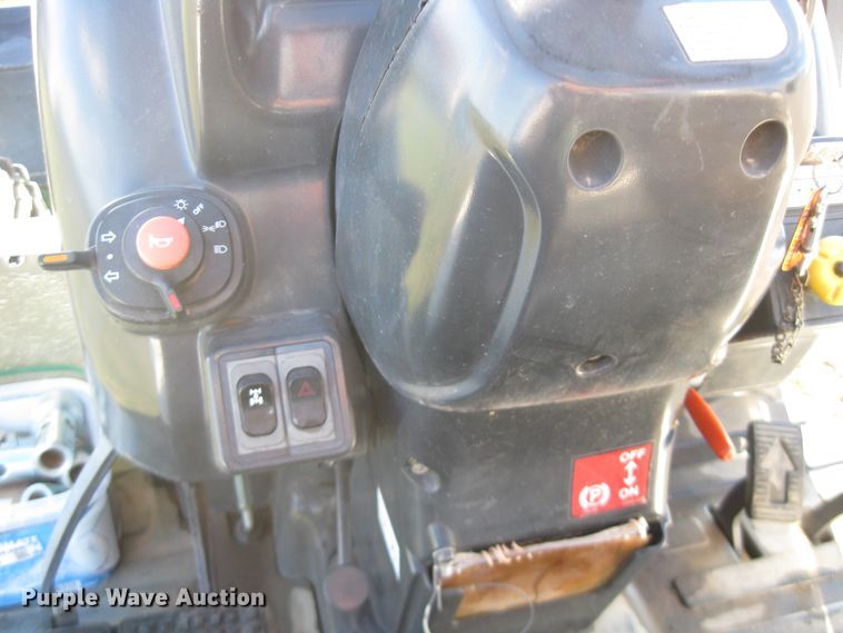 image for item FW9051 Bobcat CT450  MFWD tractor