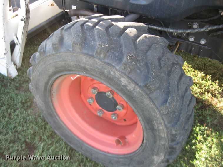 image for item FW9051 Bobcat CT450  MFWD tractor