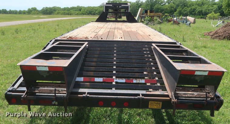 image for item GS9925 2011 PJ  equipment trailer