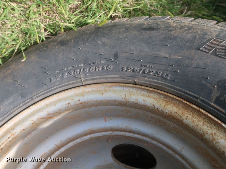 image for item GS9925 2011 PJ  equipment trailer