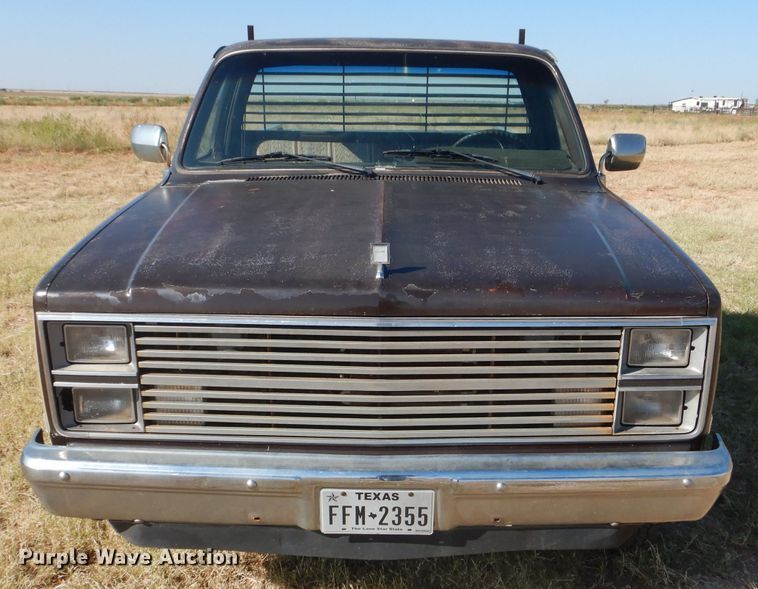 image for item HC9208 1984 Chevrolet C10  pickup truck