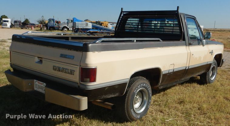 image for item HC9208 1984 Chevrolet C10  pickup truck