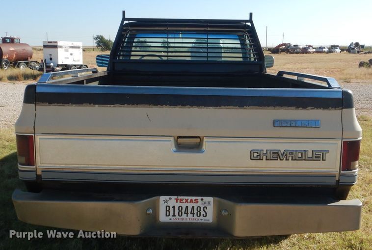 image for item HC9208 1984 Chevrolet C10  pickup truck