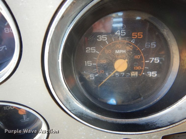 image for item HC9208 1984 Chevrolet C10  pickup truck