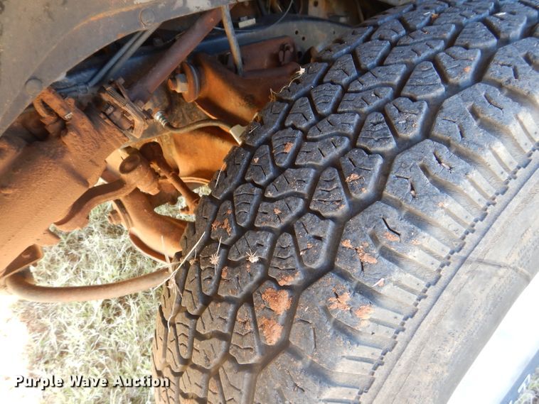 image for item HC9208 1984 Chevrolet C10  pickup truck