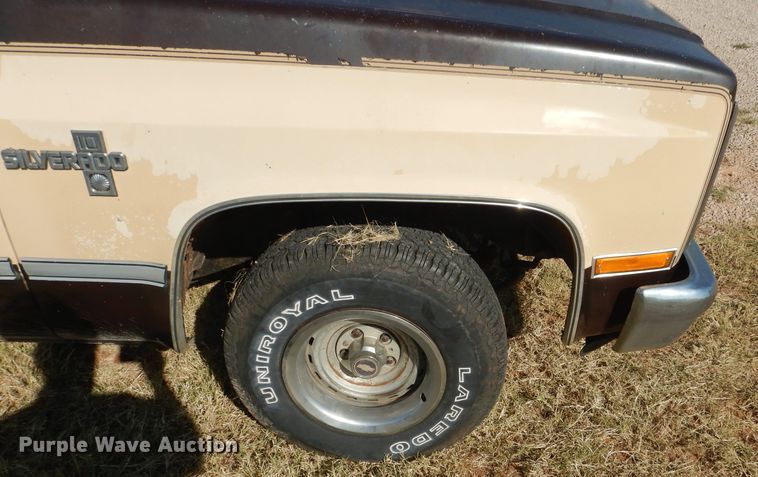 image for item HC9208 1984 Chevrolet C10  pickup truck