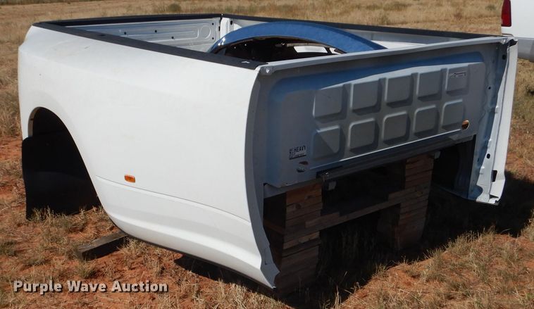 image for item HC9216 2015 Dodge Ram 3500  pickup truck bed