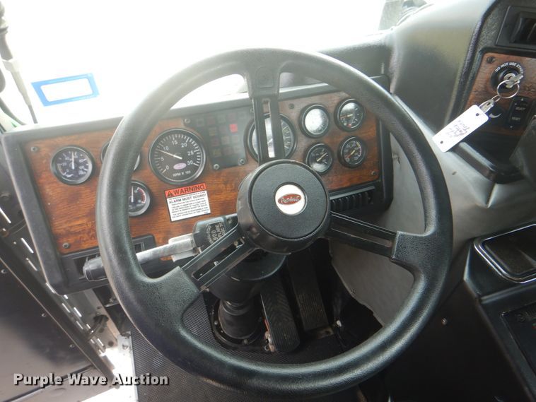 image for item HT9457 2004 Peterbilt 320  pot hole patcher truck